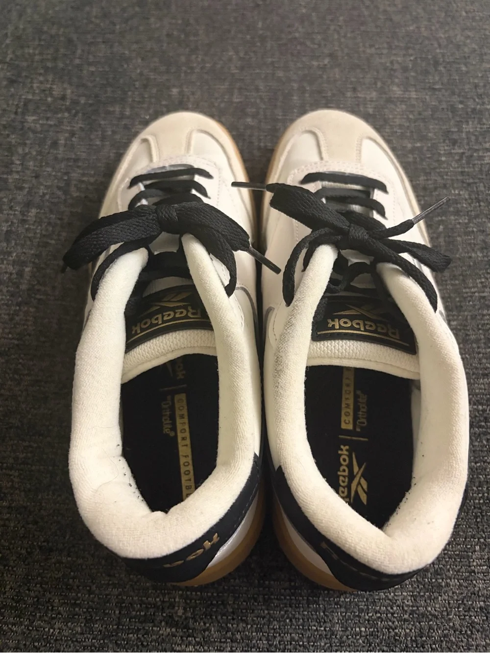 Reebok men’s White & Black Classic Court Shoes